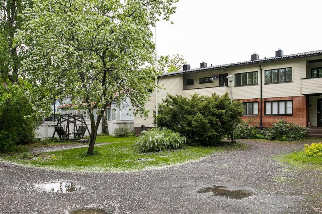 Upea Remontoitu Huoneisto Naantalin Sydaemessae Lägenhet Exteriör bild